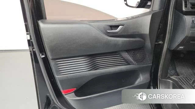 Hyundai Staria id 4395937 из Кореи 17