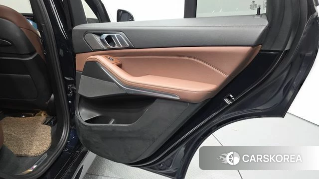 BMW X5 (G05) id 4495972 из Кореи 17
