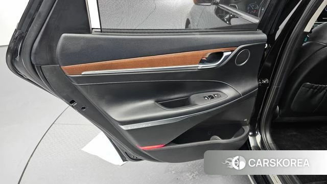 Hyundai Grandeur IG Hybrid id 4465621 из Кореи 17