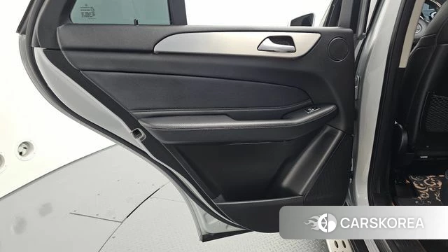 Mercedes-Benz GLE - Class W166 id 4684358 из Кореи 17