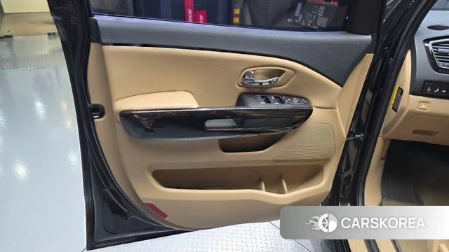 Kia The New Carnival id 4536266 из Кореи 17
