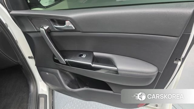 Kia Sportage The Bold id 4330958 из Кореи 17