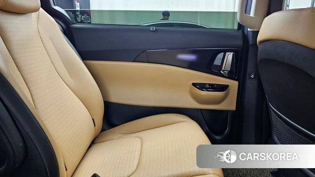 Kia Carnival 4th generation id 4423757 из Кореи 17