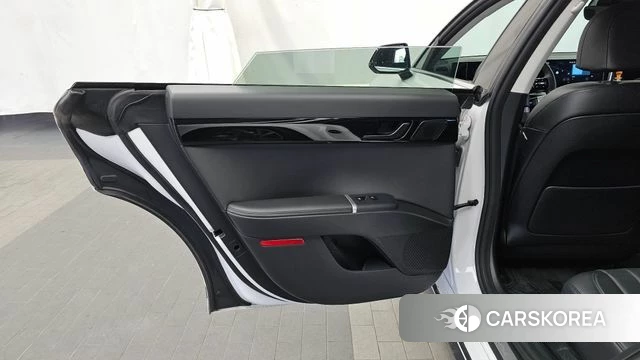 Hyundai Grandeur (GN7) id 4292214 из Кореи 17