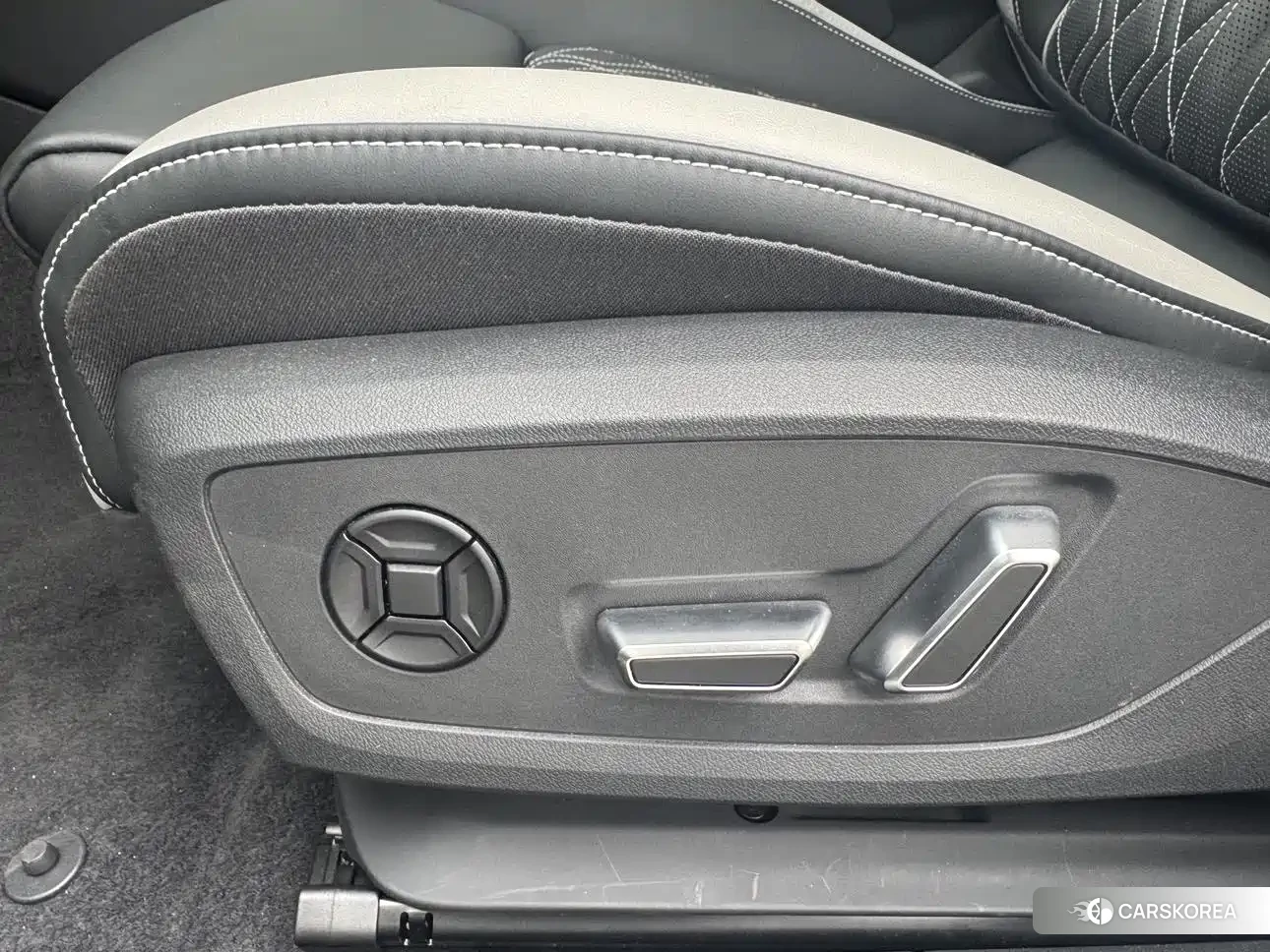 Audi A5L id 4589503 из Китая 17