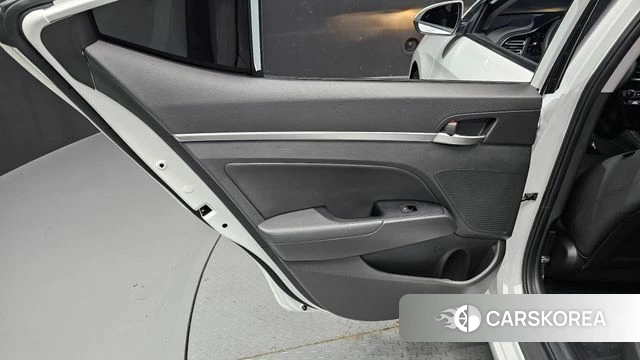 Hyundai The New Avante AD id 4543131 из Кореи 17