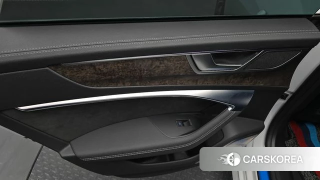 Audi A7 (4K) id 4518893 из Кореи 17