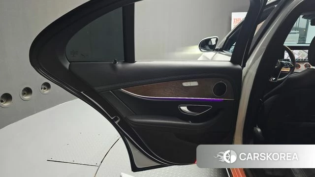 Mercedes-Benz E-Class W213 id 4231955 из Кореи 17