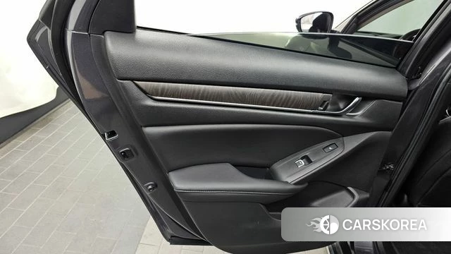 Honda Accord 10th Generation id 4409247 из Кореи 17