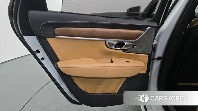 Volvo S90 id 4642783 из Кореи 17