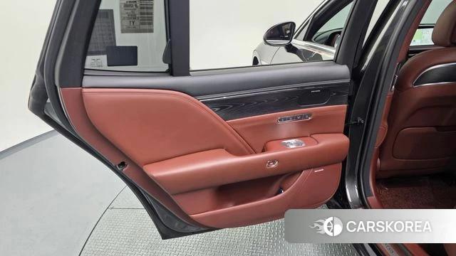 Genesis G90 (RS4) id 4355050 из Кореи 17