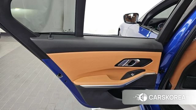 BMW 3 Series (G20) id 4428522 из Кореи 17