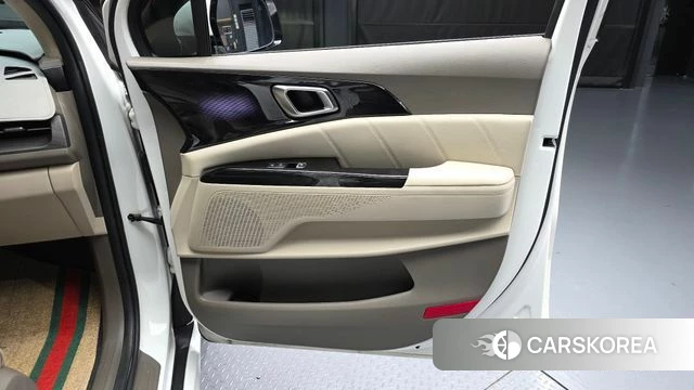 Kia Carnival 4th generation id 4716186 из Кореи 17