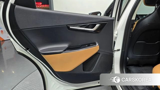 Kia EV6 id 4231636 из Кореи 17