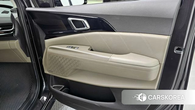 Kia The New Carnival 4th Generation id 4266475 из Кореи 17