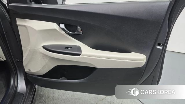 Hyundai Veloster (JS) id 4203959 из Кореи 17