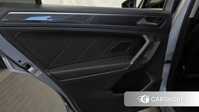 Volkswagen Tiguan Allspace id 4864757 из Кореи 17