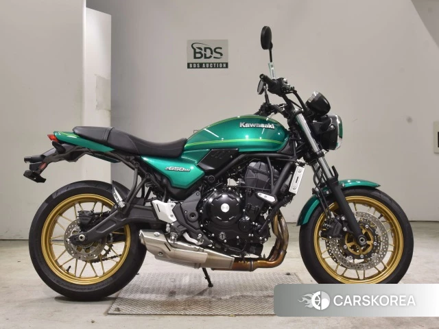 Проданный Kawasaki Z650RS 2022 из Японии, фото 2