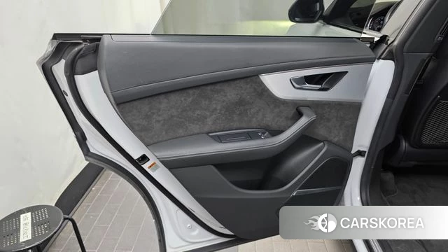Audi Q8 (4M) id 4506581 из Кореи 17