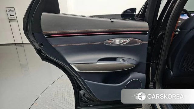 Genesis GV70 id 4752971 из Кореи 17