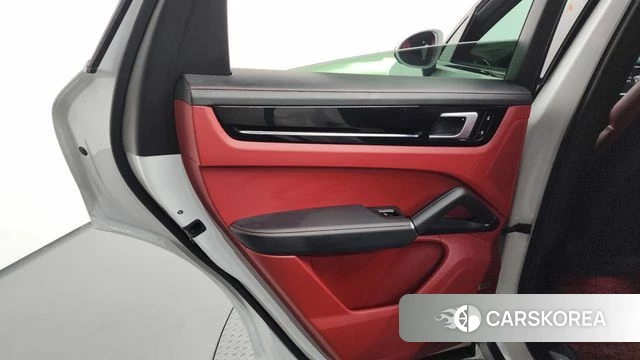 Porsche Cayenne (PO536) id 4496172 из Кореи 17