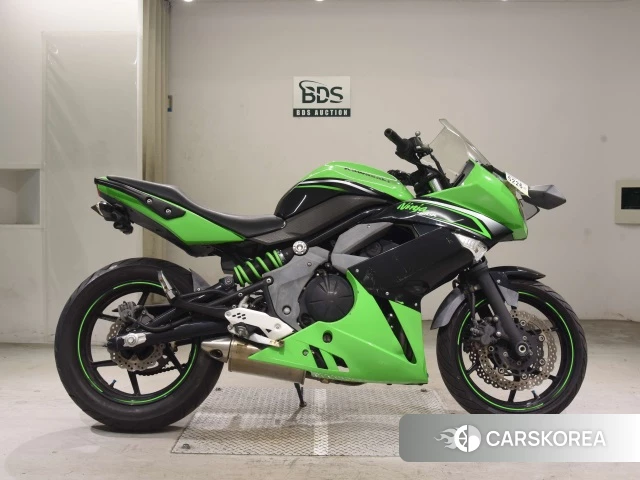 Проданный Kawasaki NINJA 400R 2012 из Японии