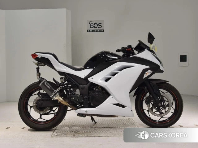 Проданный Kawasaki NINJA 250 2014 из Японии, фото 2