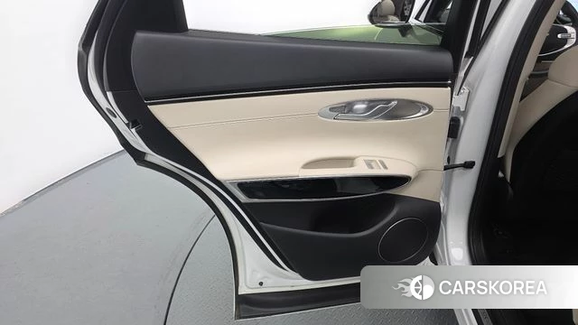 Genesis GV70 id 4641883 из Кореи 16