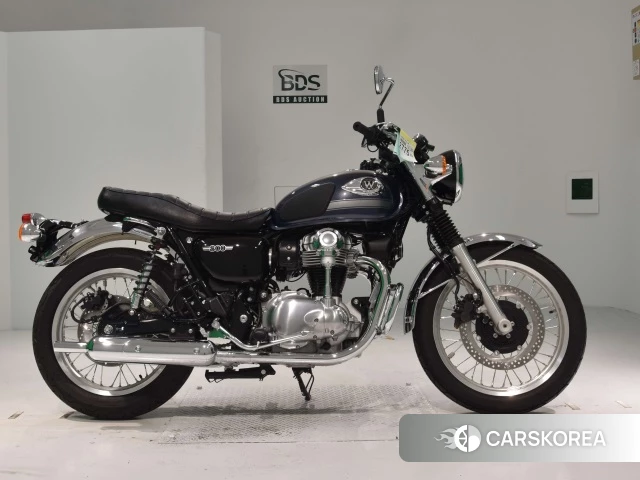 Проданный Kawasaki W800 2023 из Японии