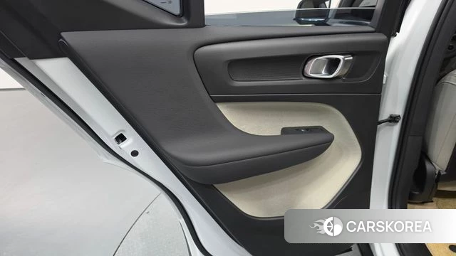 Volvo XC40 id 4655638 из Кореи 17