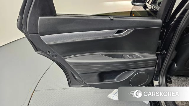 Genesis G80 (RG3) id 4562414 из Кореи 17