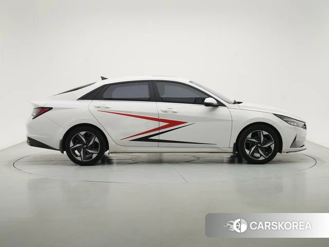 Hyundai Elantra id 4313882 из Китая 17