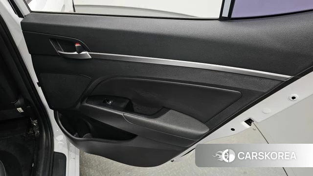 Hyundai The New Avante AD id 4384441 из Кореи 17