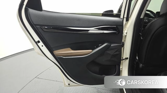 Kia Seltos id 4872610 из Кореи 17