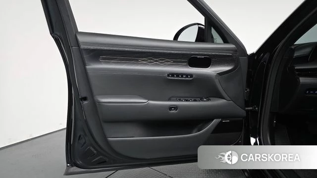 Genesis G90 (RS4) id 4834107 из Кореи 17