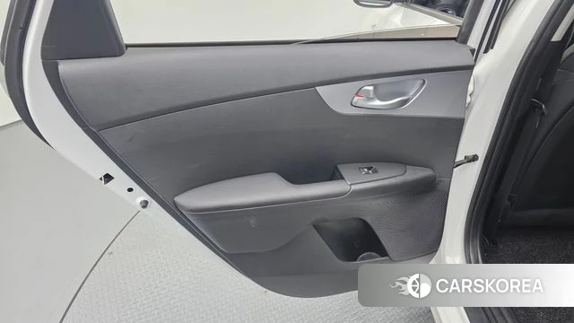 Kia The New K3 2nd generation id 4195548 из Кореи 17