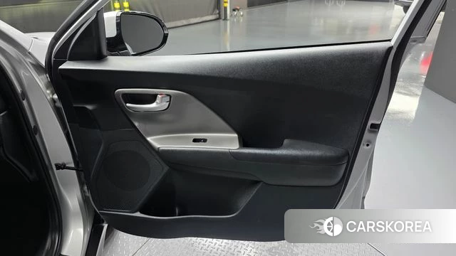 Kia Niro Plus id 4711607 из Кореи 17