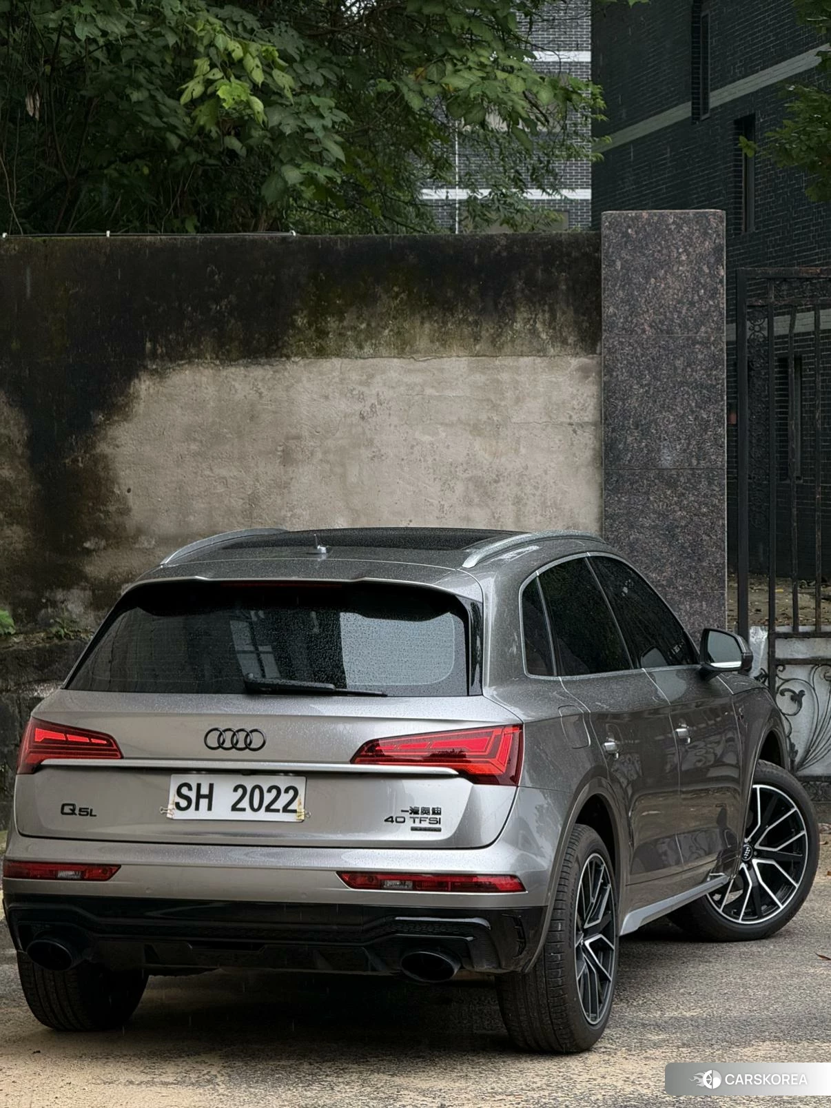 Audi Q5L id 4461932 из Китая 17