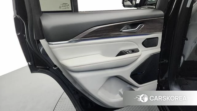 Jeep Grand Cherokee (WL) id 4186207 из Кореи 17