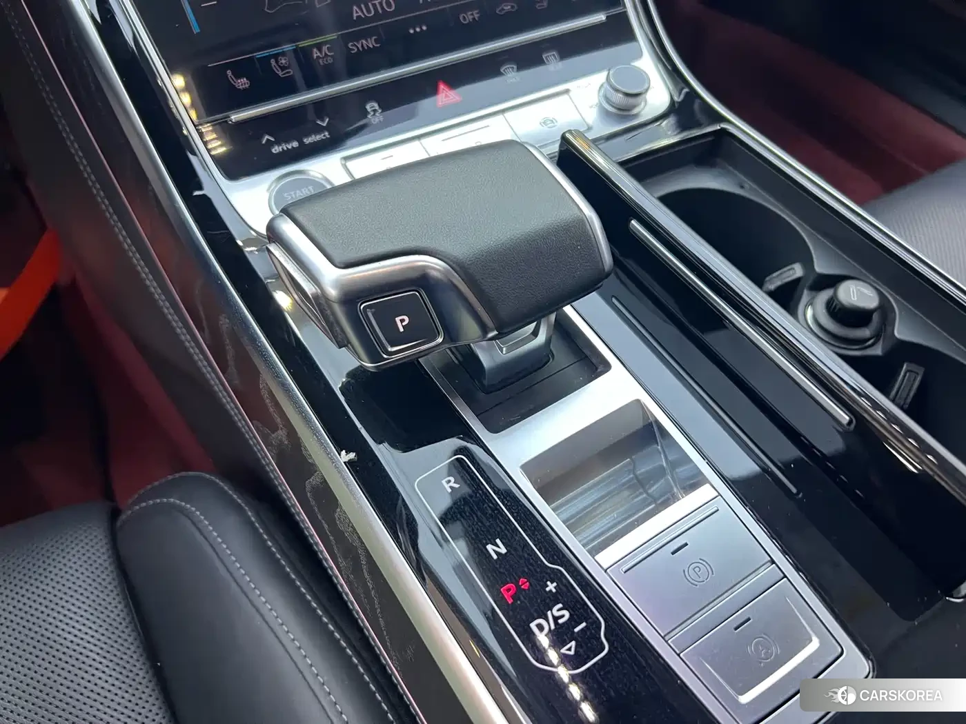 Audi A8 id 4559604 из Китая 17