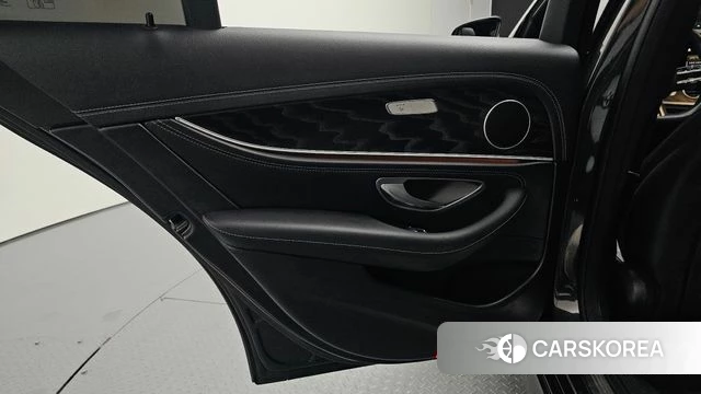 Mercedes-Benz E-Class W213 id 4501322 из Кореи 17