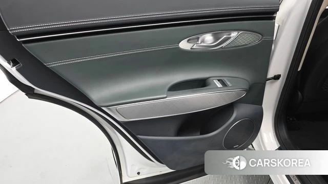 Genesis Electrified GV70 id 4201332 из Кореи 17