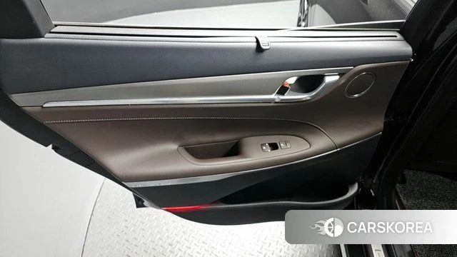 Hyundai The New Grandeur IG id 4409793 из Кореи 17