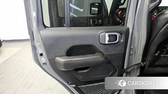 Jeep Wrangler (JL) id 4225070 из Кореи 17