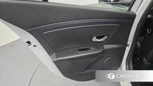 Renault Korea (Samsung) SM3 Z.E. id 4637306 из Кореи 17
