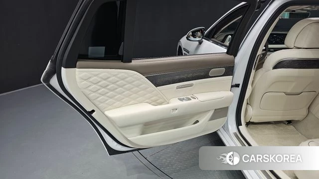 Genesis G90 (RS4) id 4579915 из Кореи 17