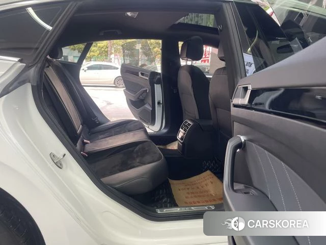 Volkswagen CC id 4272830 из Китая 17