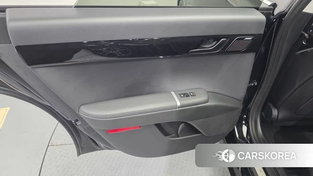 Hyundai Grandeur Hybrid (GN7) id 4200886 из Кореи 17