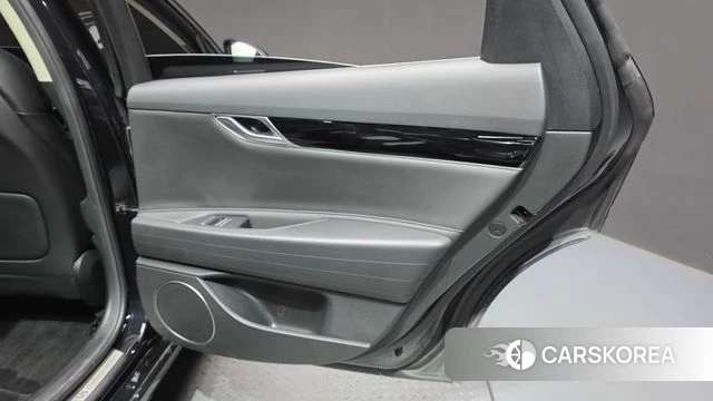 Genesis G80 (RG3) id 4698225 из Кореи 17