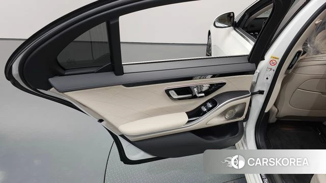 Mercedes-Benz S-Class W223 id 4488772 из Кореи 17